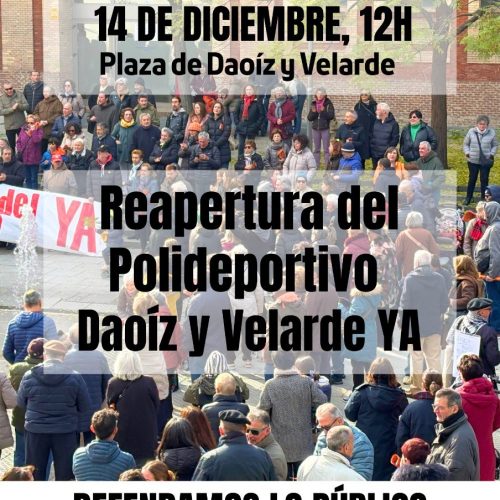 Concentración reapertura polideportivo